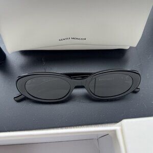 Gentle Monster BANDONEON.S Slim Oval Sunglasses Black
